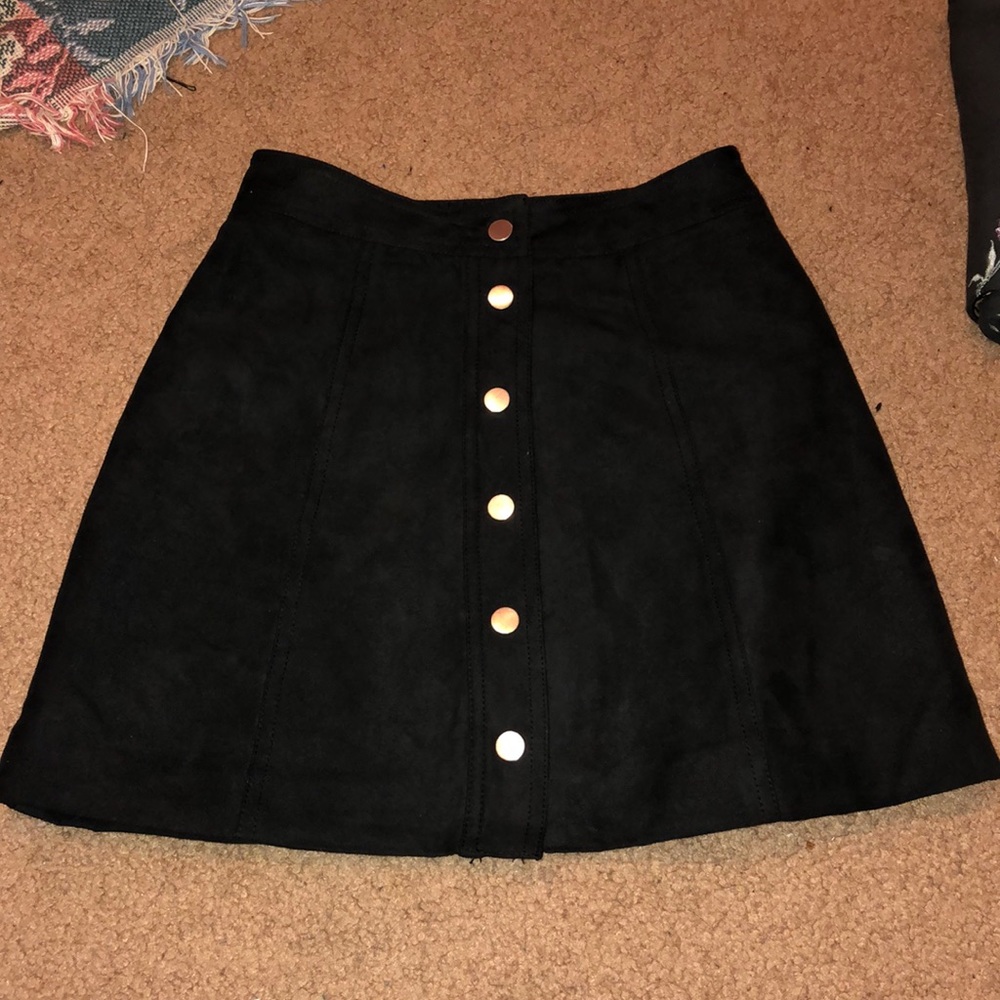 Black faux suede skirt with buttons
